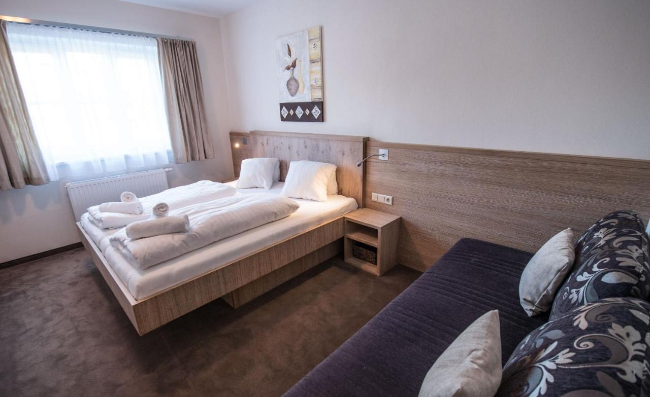 Crystls Aparthotel Flachau Exterior foto